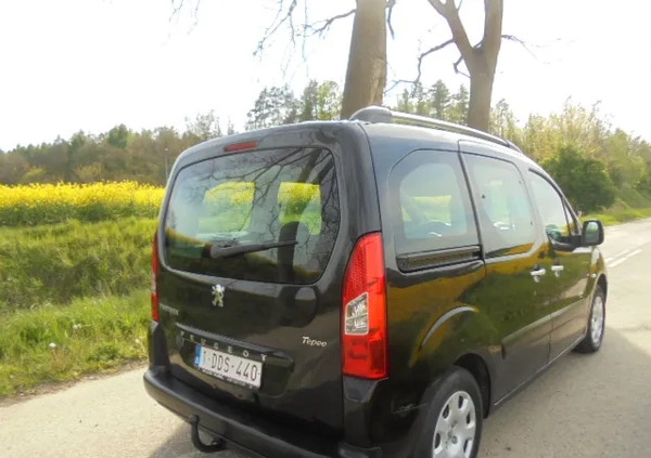 Peugeot Partner cena 15800 przebieg: 235700, rok produkcji 2010 z Sieradz małe 154
